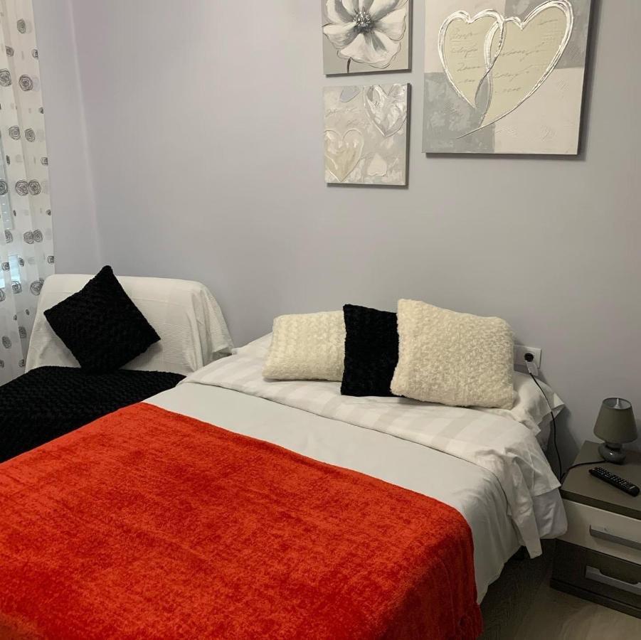 La Rosa Azul Rooms Ponferrada Eksteriør bilde