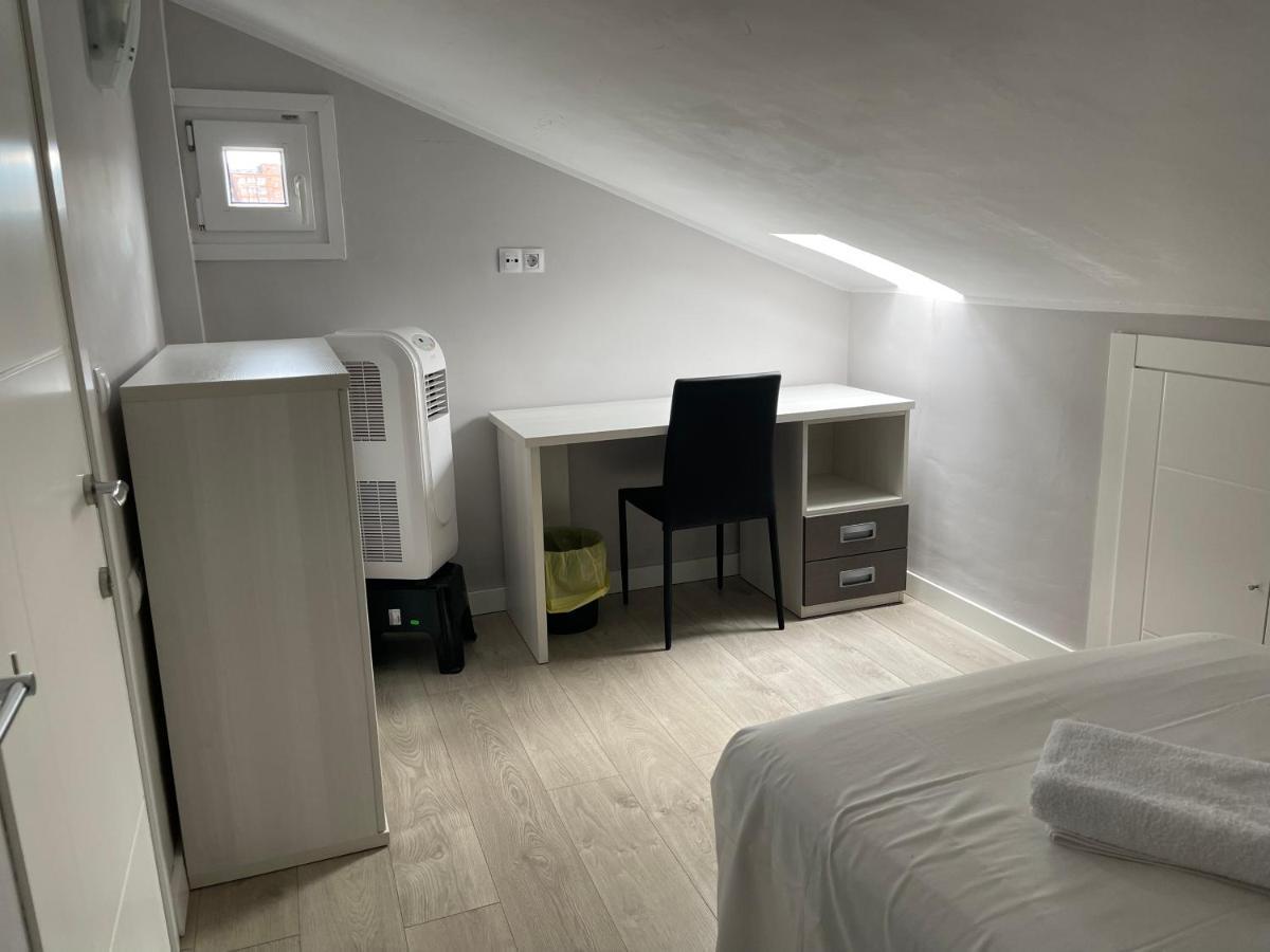 La Rosa Azul Rooms Ponferrada Eksteriør bilde