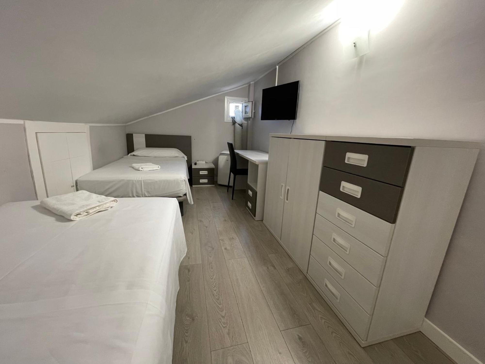 La Rosa Azul Rooms Ponferrada Eksteriør bilde