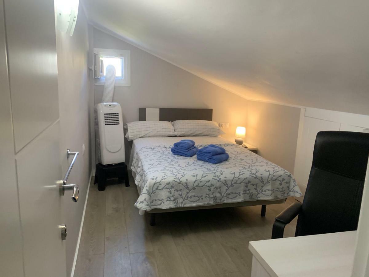 La Rosa Azul Rooms Ponferrada Eksteriør bilde