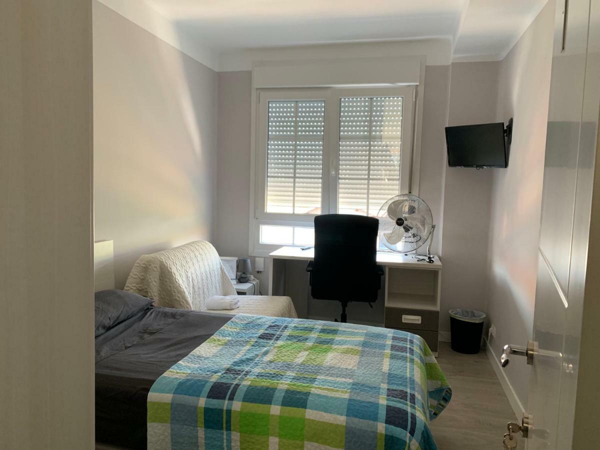 La Rosa Azul Rooms Ponferrada Eksteriør bilde